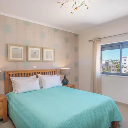 Apartamento T3, Encosta Da Marina, Lote 11 *