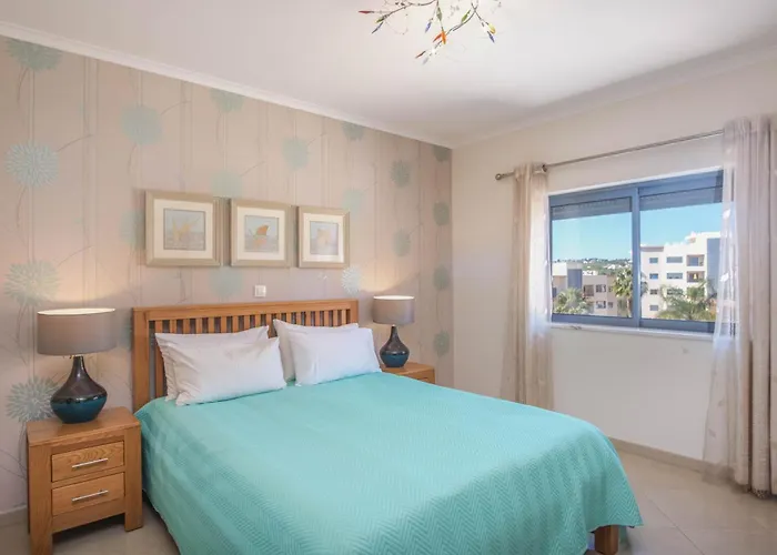Apartamento T3, Encosta Da Marina, Lote 11 *