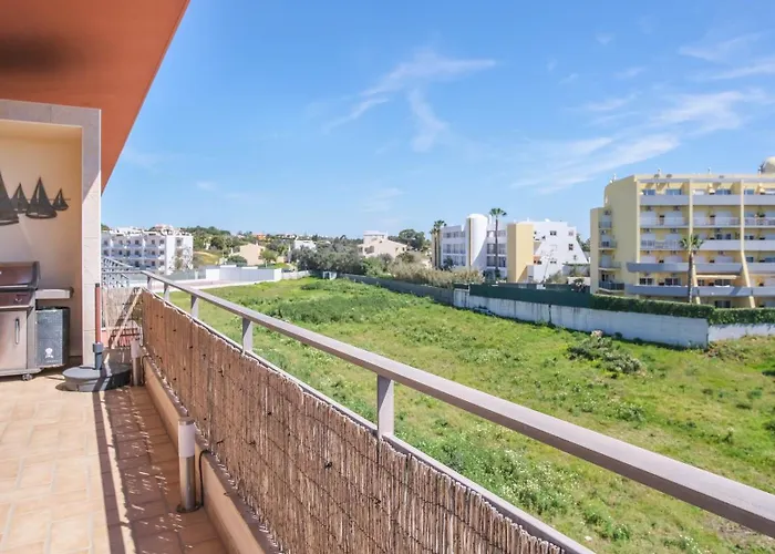 Apartamento T3, Encosta Da Marina, Lote 11 *